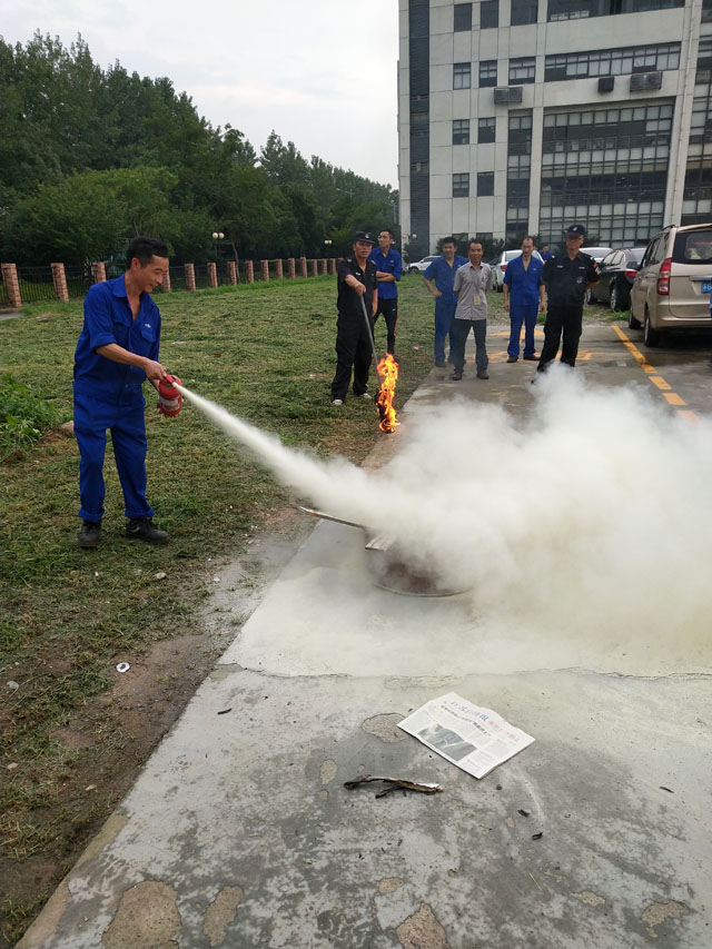 康尼精機(jī)滅火器實(shí)操演練